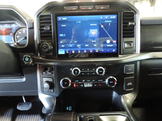 2022 Ford F150 White 041