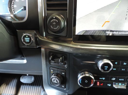 2022 Ford F150 White 045