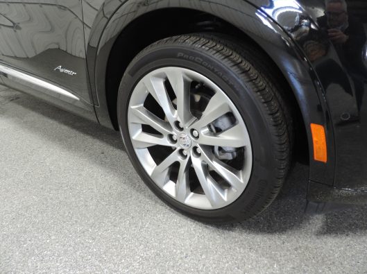 2023 Buick Envision Avenir Black 013