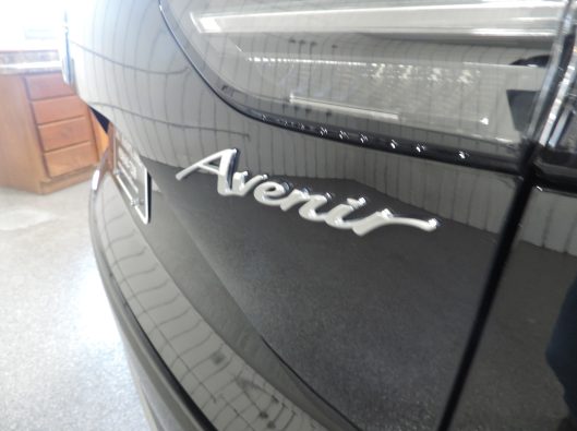 2023 Buick Envision Avenir Black 021