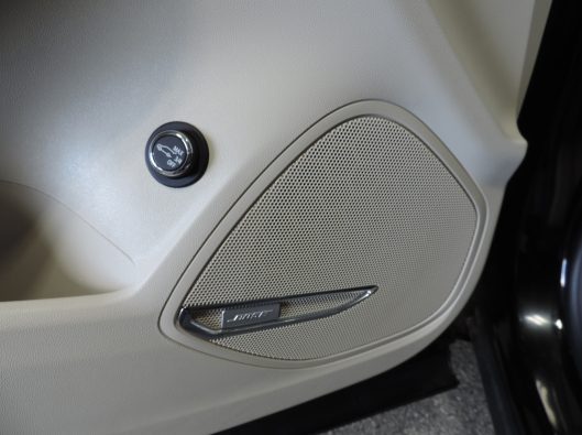 2023 Buick Envision Avenir Black 038