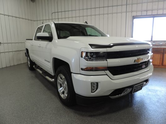 2016 CHevrolet Silverado White Z71 008