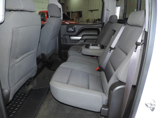 2016 CHevrolet Silverado White Z71 034