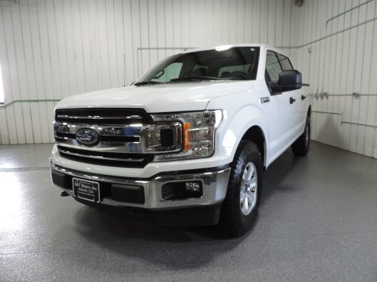 2018 Ford F150 White 001