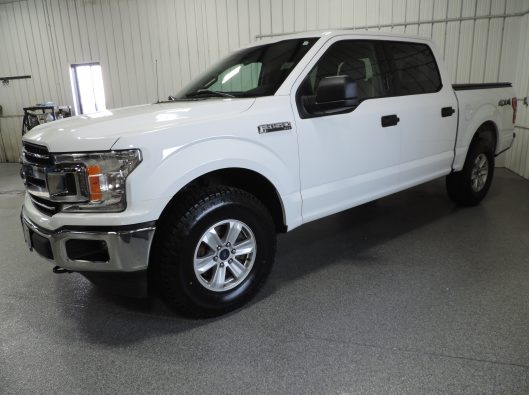 2018 Ford F150 White 004