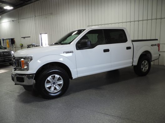 2018 Ford F150 White 006