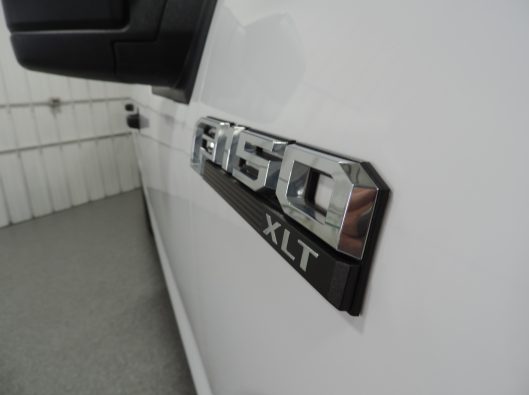 2018 Ford F150 White 016
