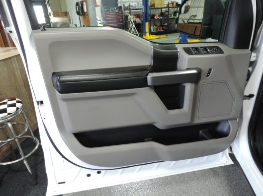 2018 Ford F150 White 035