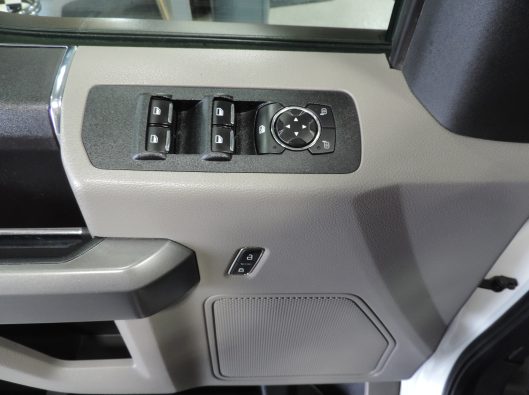 2018 Ford F150 White 036