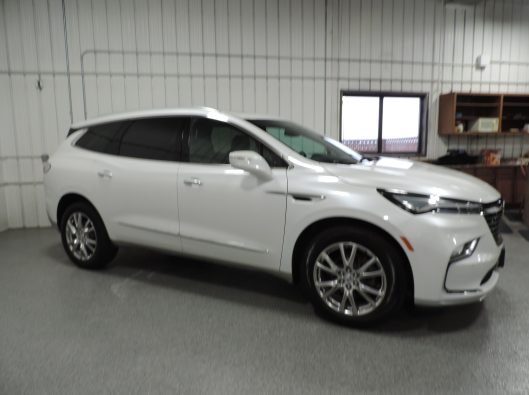 2023 Buick Enclave 011