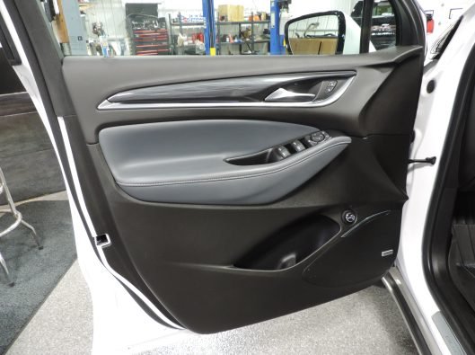 2023 Buick Enclave 037