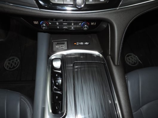 2023 Buick Enclave 044