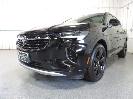 2023 Buick Essence ST Black 008