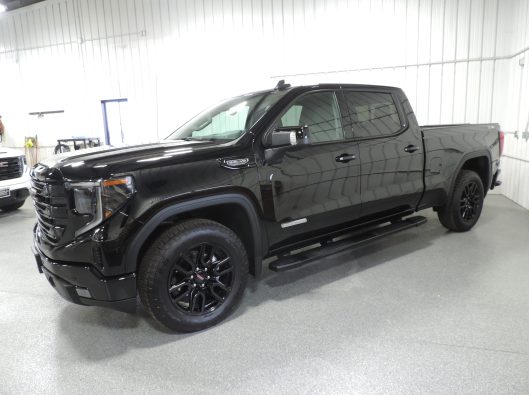 2025 GMC Black Sierra 003