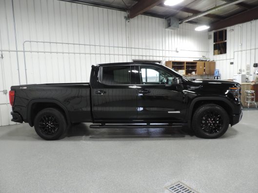 2025 GMC Black Sierra 013
