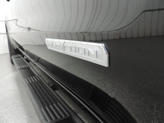 2025 GMC Black Sierra 015