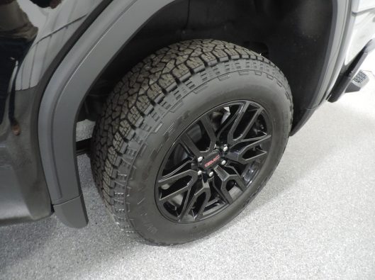 2025 GMC Black Sierra 022