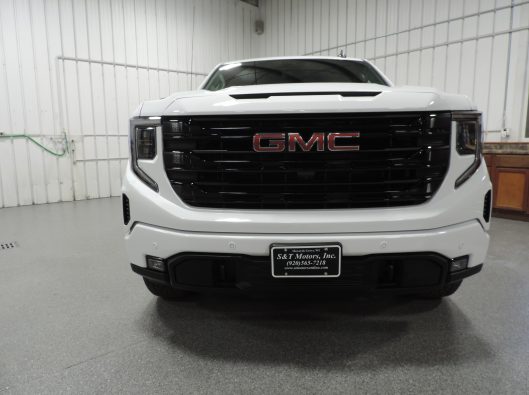 2025 White GMC Sierra 008
