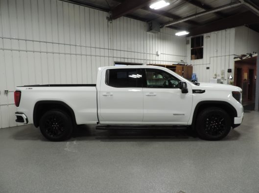 2025 White GMC Sierra 014