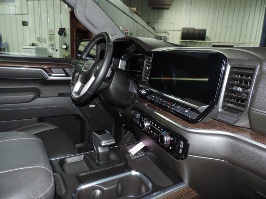 2025 White GMC Sierra 033