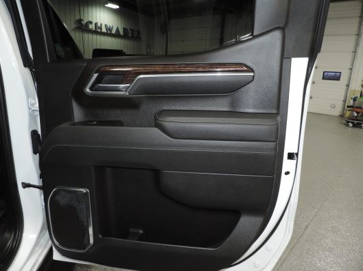 2025 White GMC Sierra 035