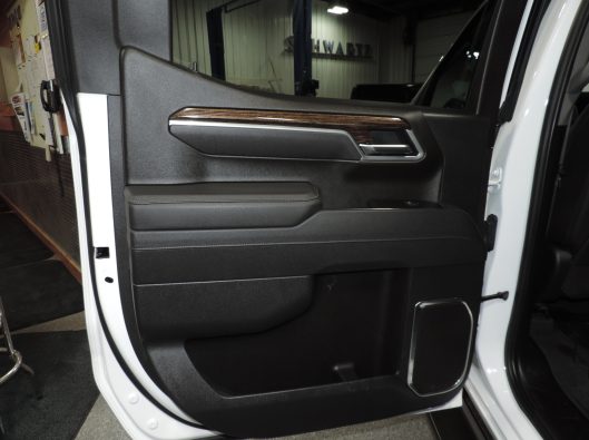 2025 White GMC Sierra 041