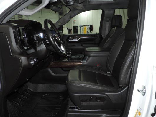 2025 White GMC Sierra 046