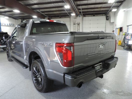 2024 Ford F150 Crew gray 024